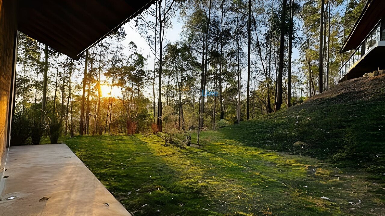 Casa para alquiler de vacaciones em Campos do Jordão (Alto dos Mellos)