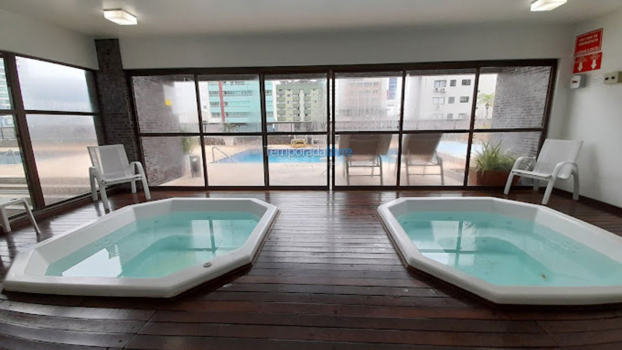 Apartment for vacation rental in Balneário Camboriú (Centro)