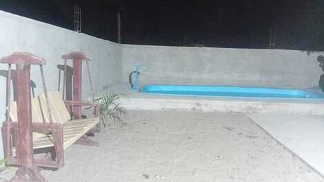 House with pool, large outdoor area, great location