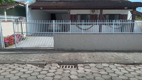 Casa para alugar em São Francisco do Sul - Enseada