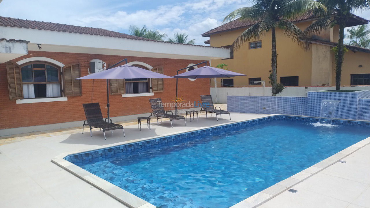 House for vacation rental in Bertioga (Condominio Morada da Praia)