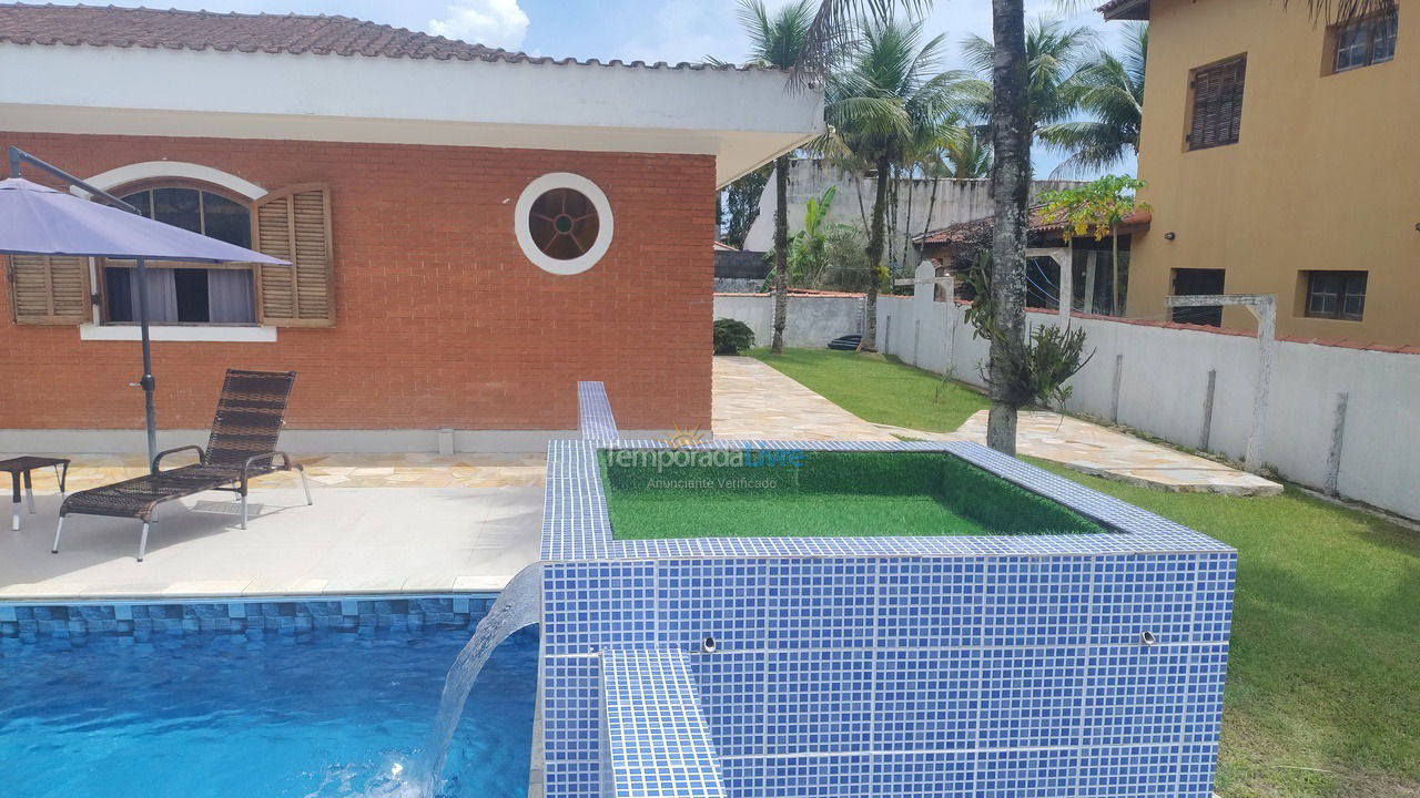 House for vacation rental in Bertioga (Condominio Morada da Praia)