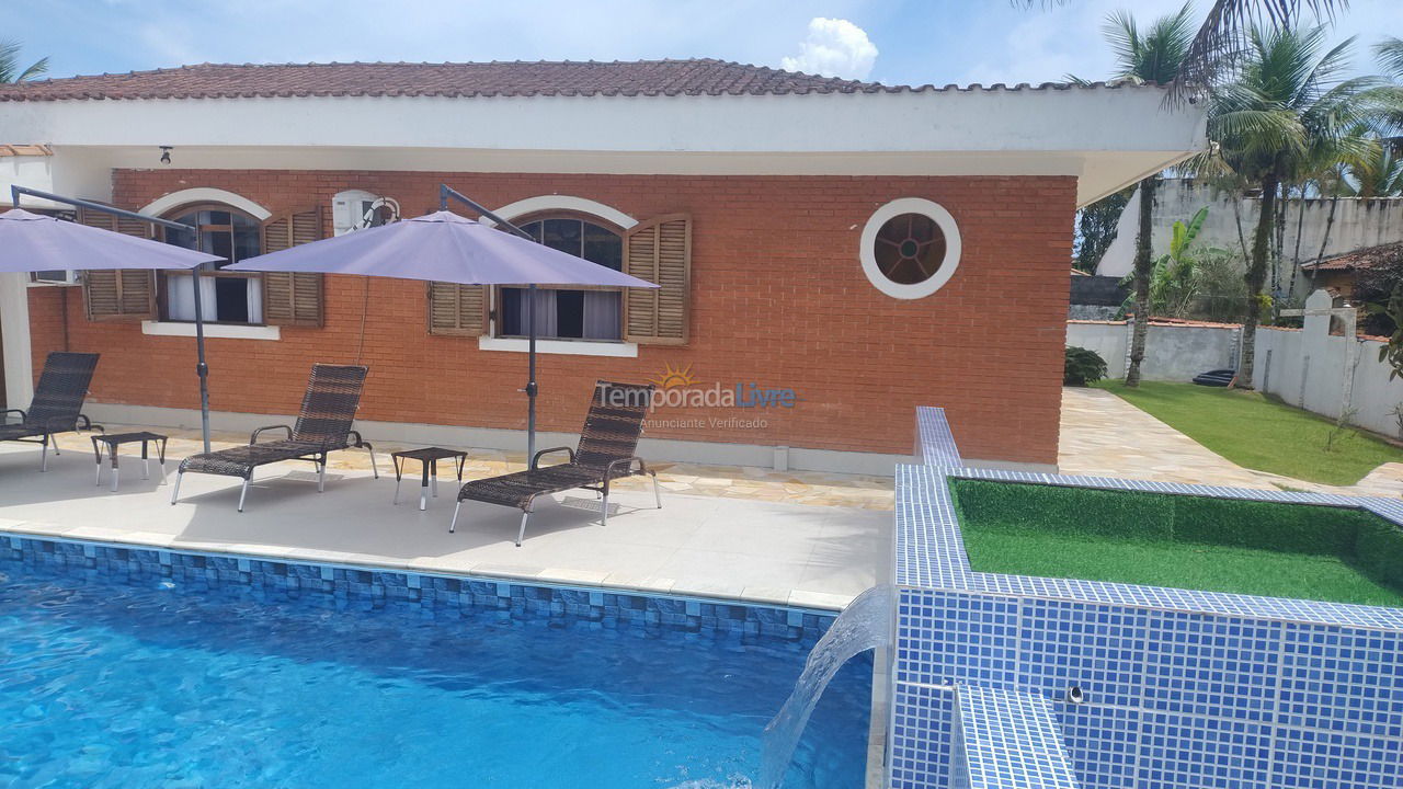 House for vacation rental in Bertioga (Condominio Morada da Praia)