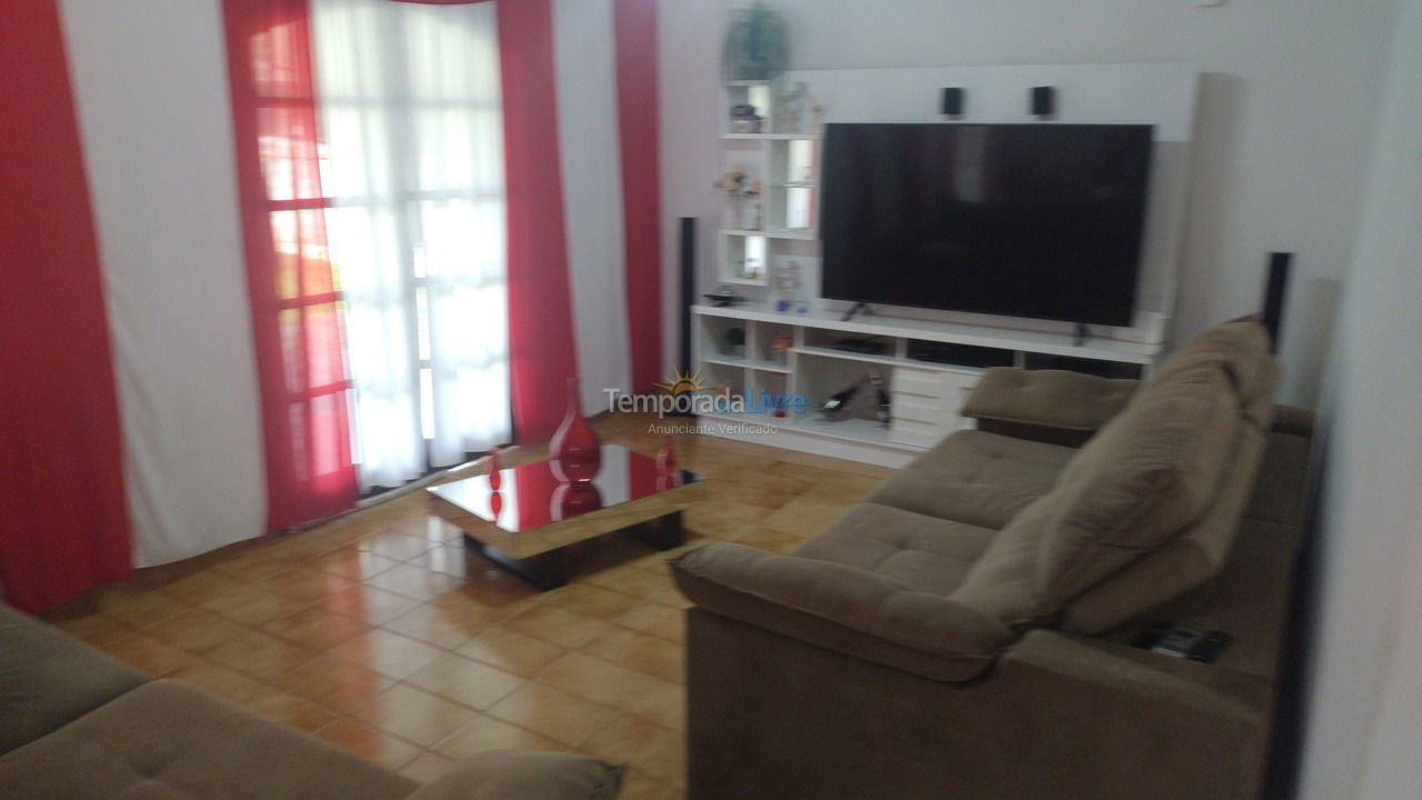 House for vacation rental in Bertioga (Condominio Morada da Praia)