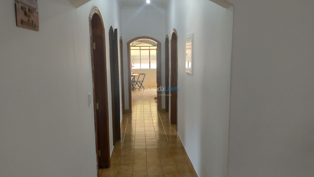 House for vacation rental in Bertioga (Condominio Morada da Praia)