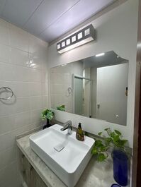 ¡Apartamento de 3 habitaciones en Praia dos Ingleses frente al mar!