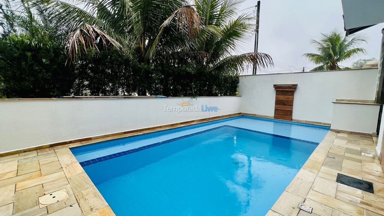 House for vacation rental in Bertioga (Condominio Morada da Praia)