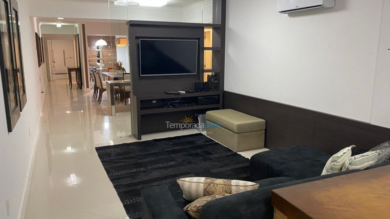 Apartamento para aluguel de temporada em Bombinhas (Praia de Bombas)