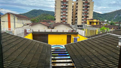 Piscina e Churrasqueira - 5 Minutos da Praia Martim de Sá