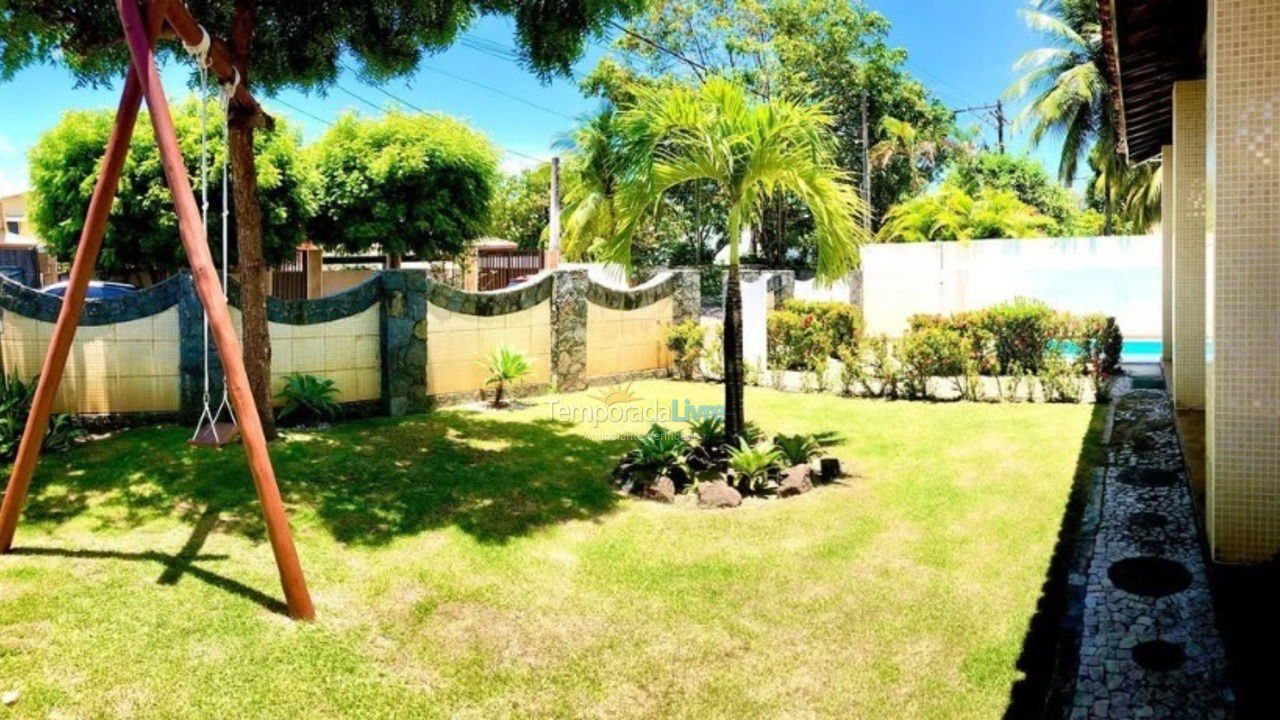 Casa para aluguel de temporada em Camaçari (Praia de Guarajuba)