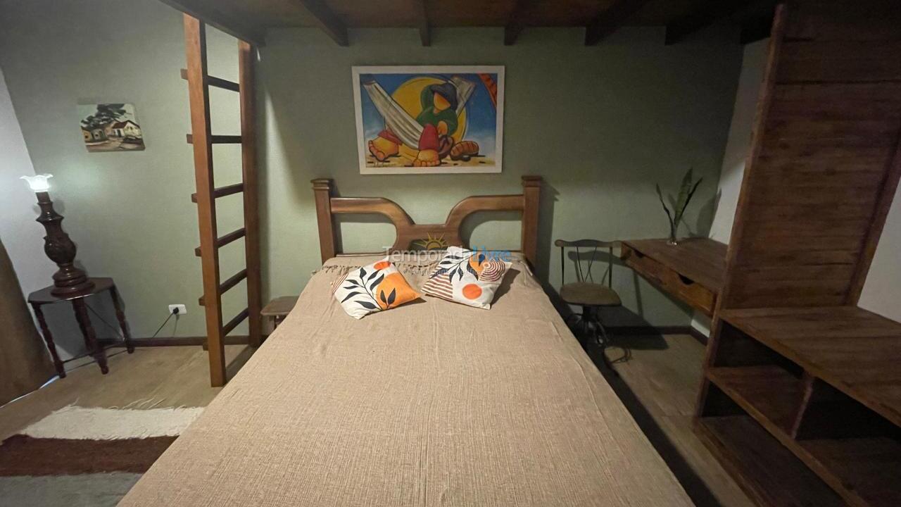 Casa para aluguel de temporada em Ilhabela (Cocaia)