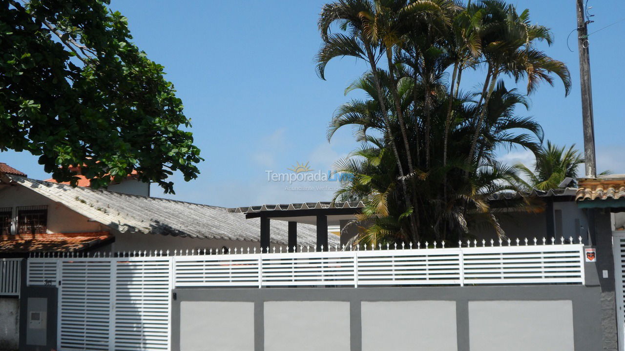 Casa para aluguel de temporada em Bertioga (Praia da Enseada)