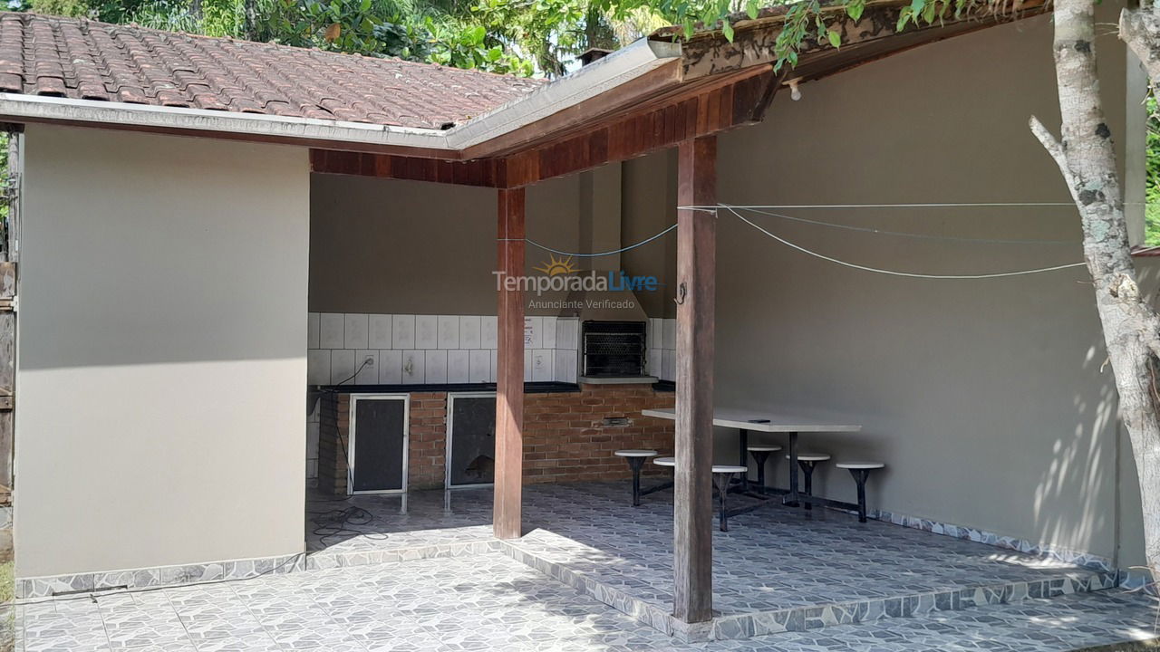 House for vacation rental in Caraguatatuba (Massaguaçu)