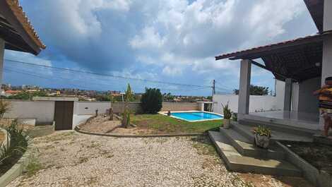 Casa com vista mar para temporada em Porto das Dunas.