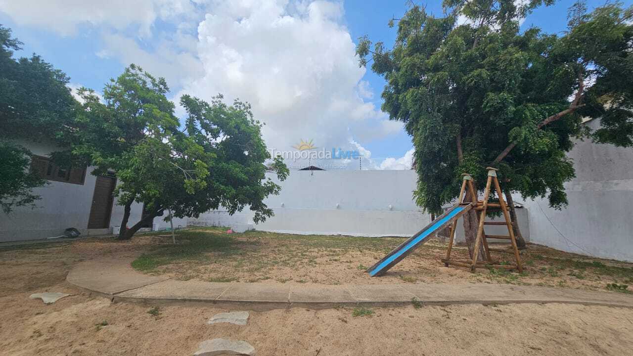 Casa para aluguel de temporada em Aquiraz (Porto das Dunas)