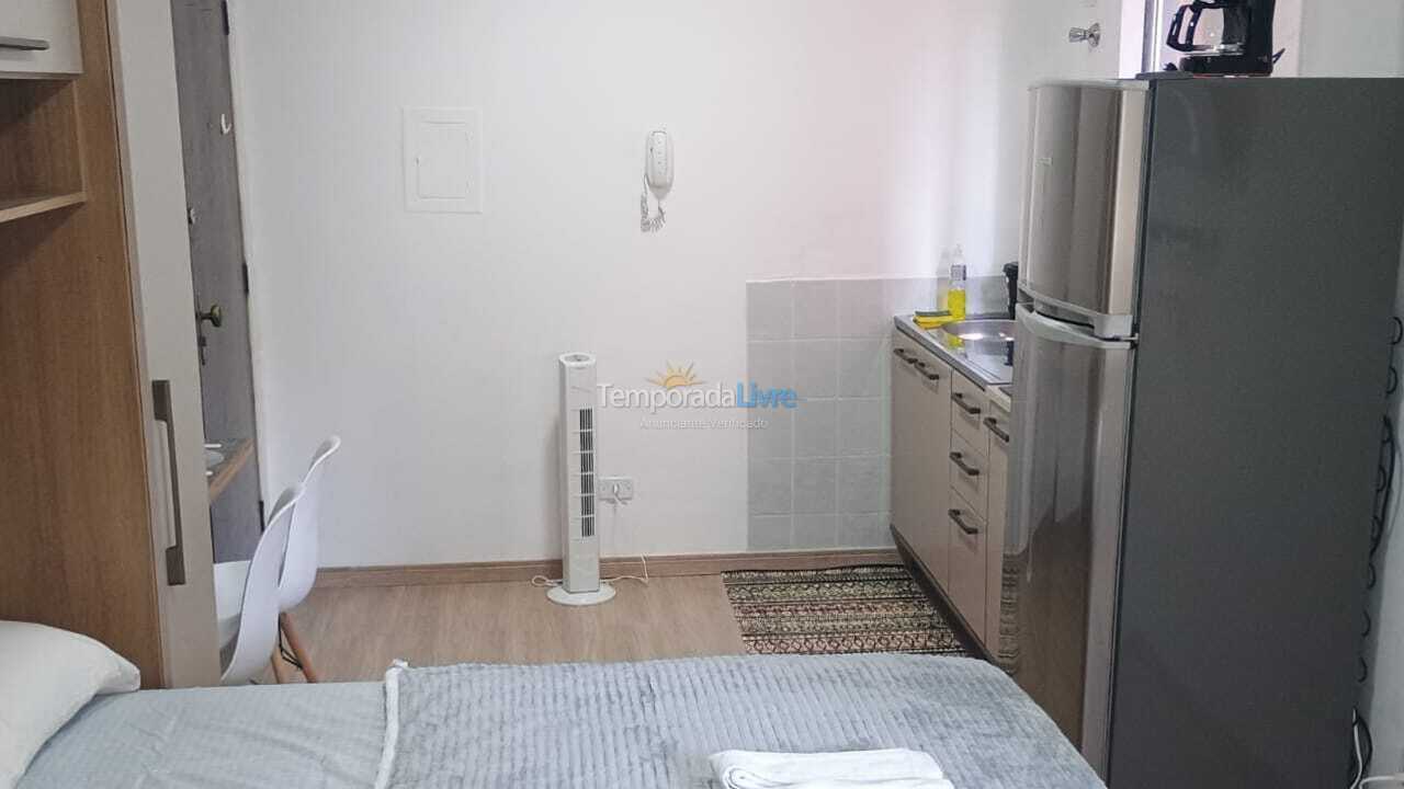 Apartamento para aluguel de temporada em Curitiba (Centro)