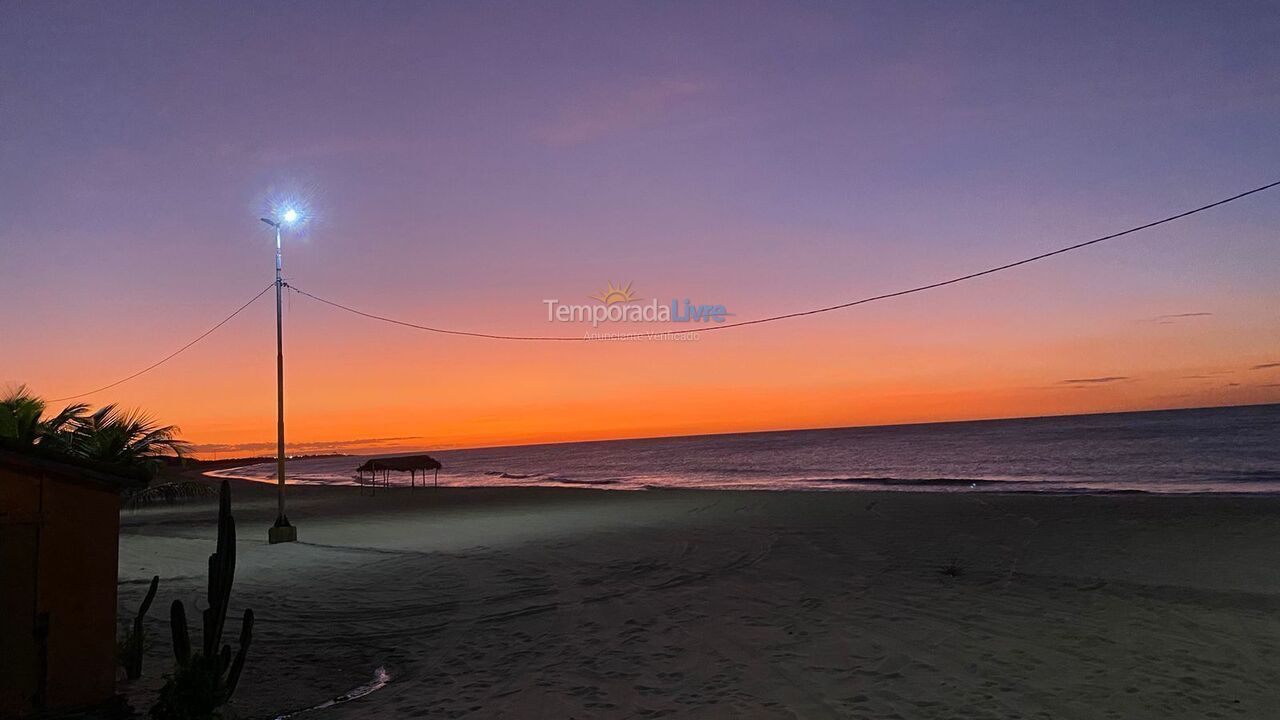 Casa para aluguel de temporada em Galinhos (Galos)