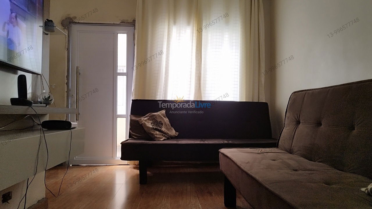 House for vacation rental in Guarujá (Jardim Vitoria)