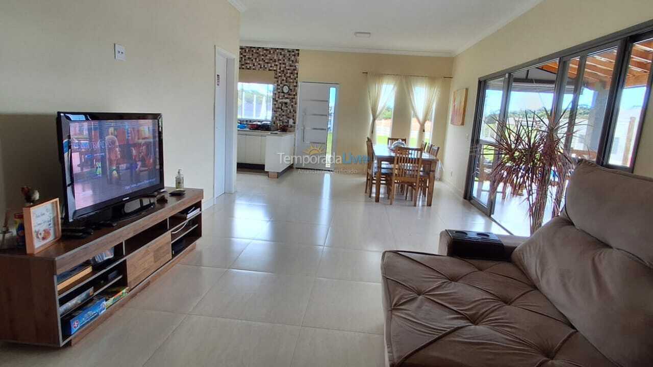 Casa para aluguel de temporada em Mairinque (Mairinque)