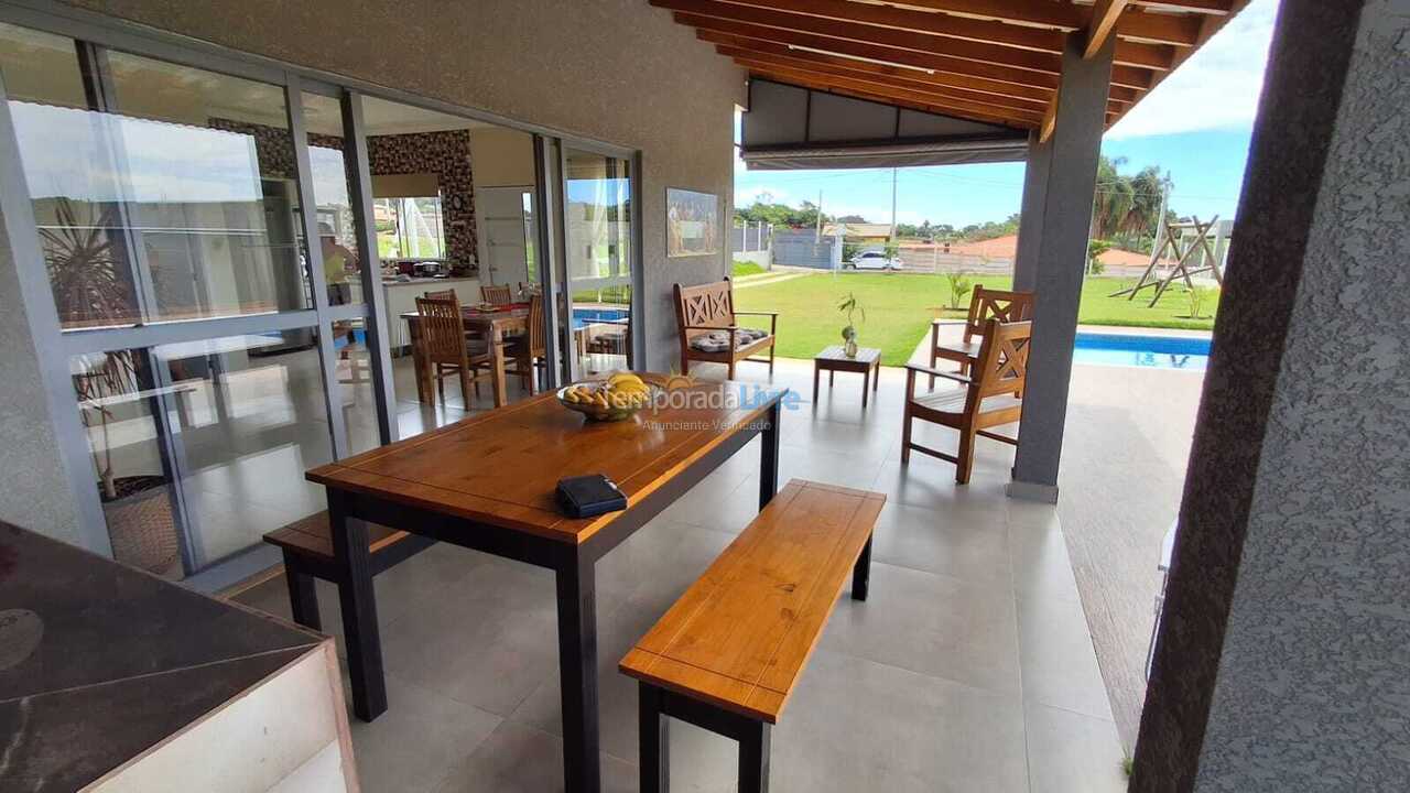 Casa para aluguel de temporada em Mairinque (Mairinque)