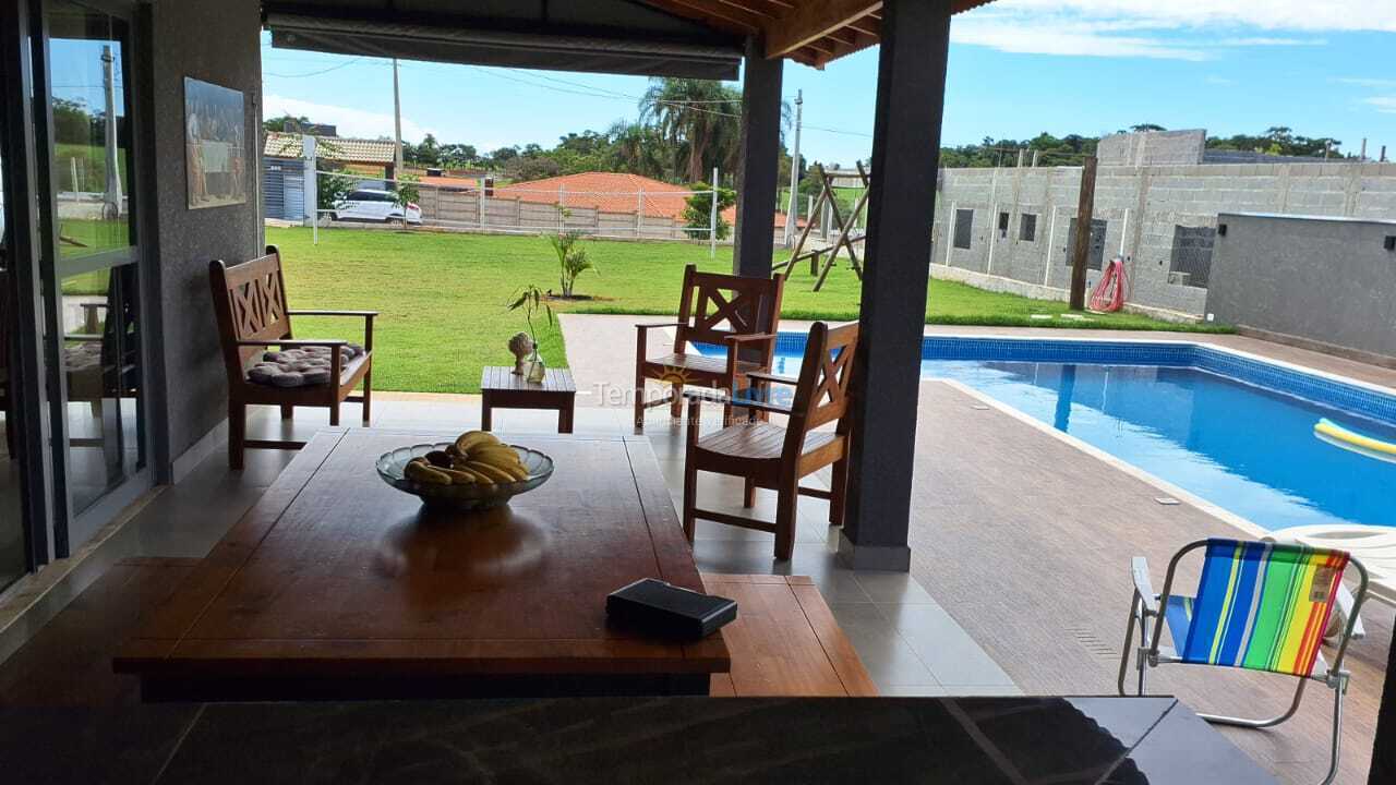 Casa para aluguel de temporada em Mairinque (Mairinque)
