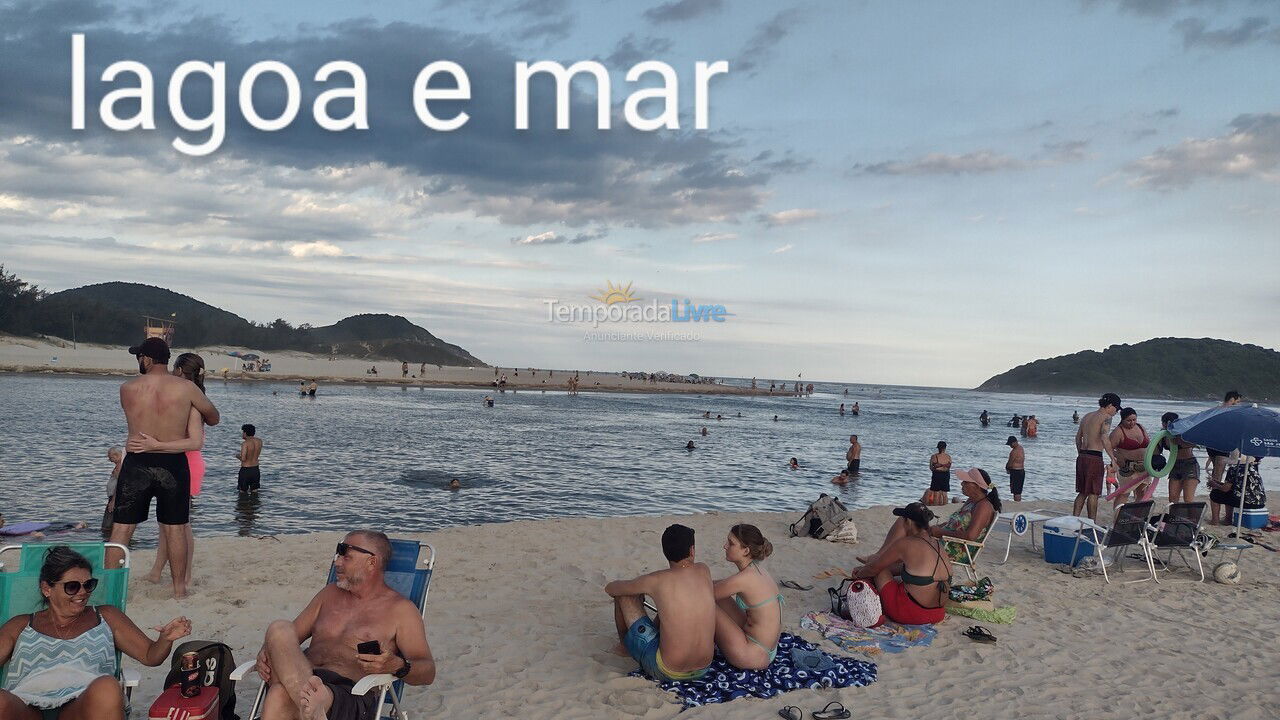 Casa para aluguel de temporada em Imbituba (Praia de Ibiraquera)