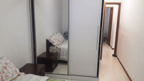 Apartamento/Village 2/4 em Guarajuba, Perto da Praia de Guarajuba.