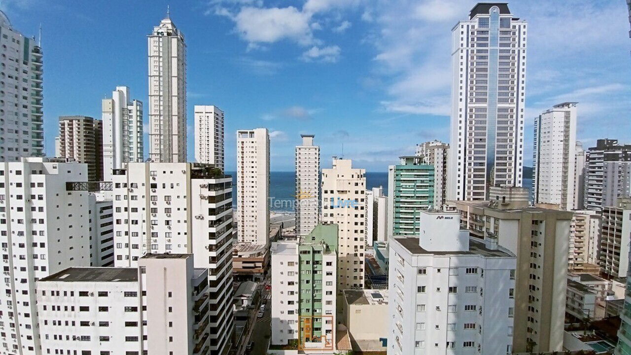 Apartamento para aluguel de temporada em Balneário Camboriú (Centro)