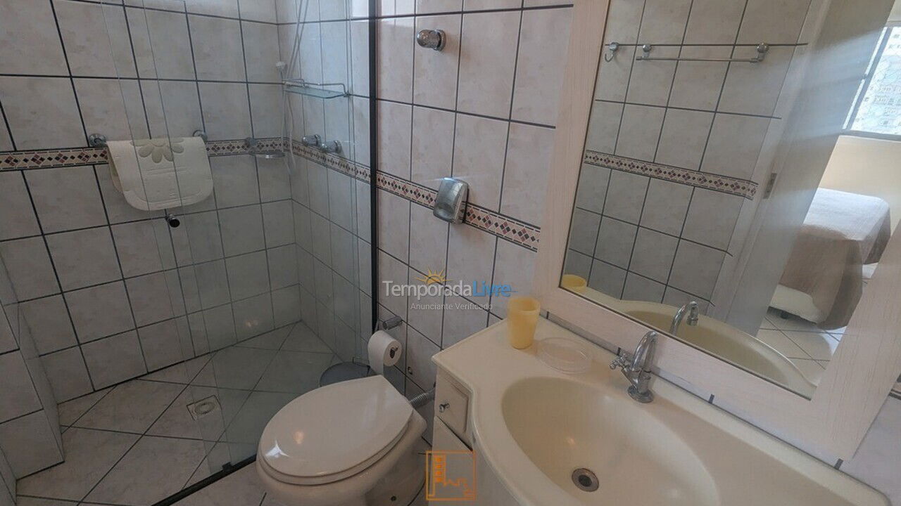 Apartamento para aluguel de temporada em Balneário Camboriú (Centro)