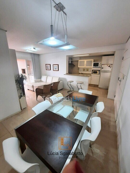 Apartment for vacation rental in Balneário Camboriú (Centro)