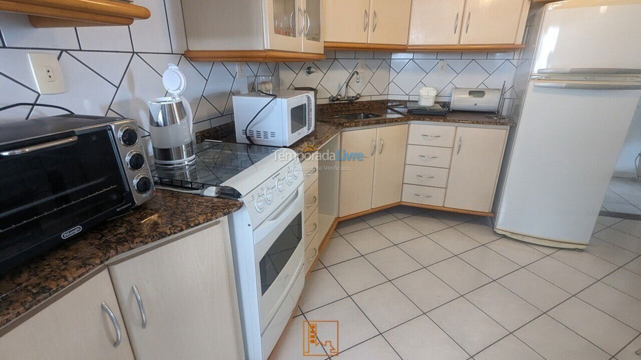 Apartamento para aluguel de temporada em Balneário Camboriú (Centro)