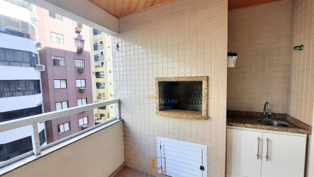 Apartment for vacation rental in Balneário Camboriú (Centro)