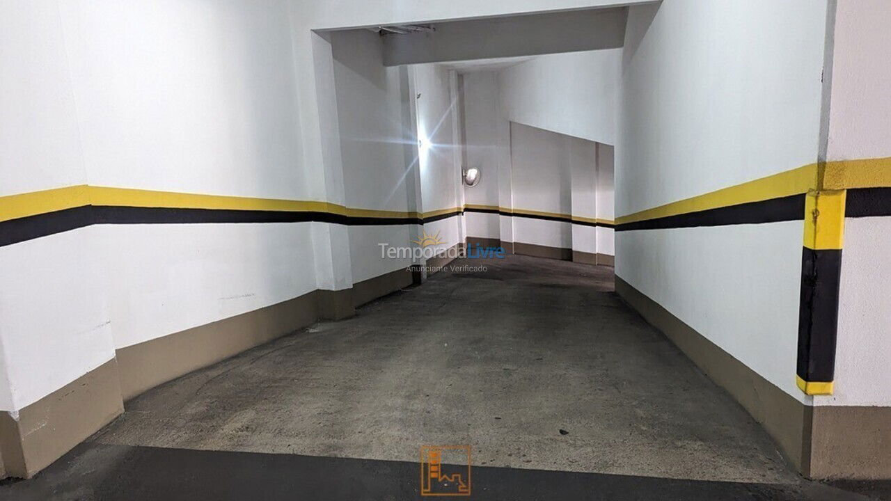 Apartamento para aluguel de temporada em Balneário Camboriú (Centro)