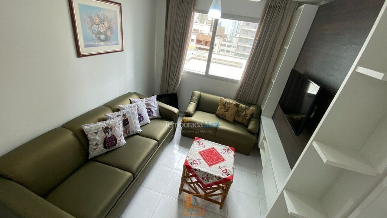 Apartment for vacation rental in Balneário Camboriú (Centro)