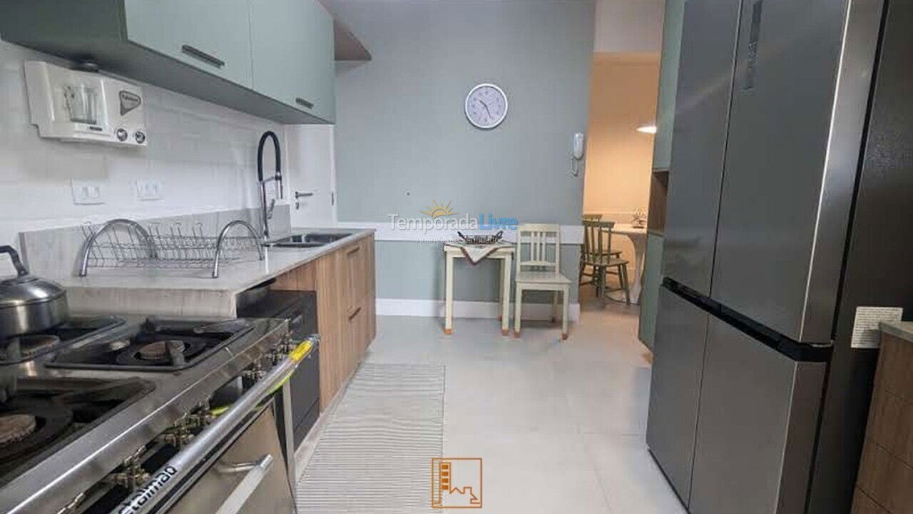 Apartment for vacation rental in Balneário Camboriú (Centro)