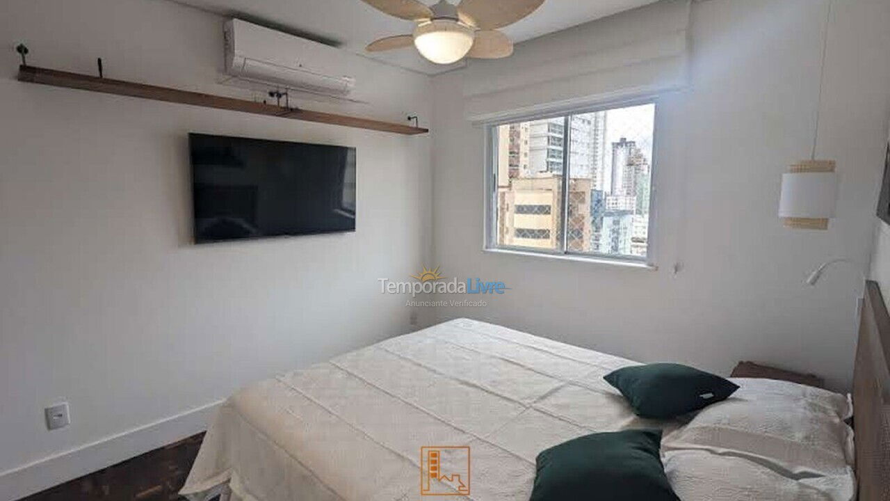 Apartment for vacation rental in Balneário Camboriú (Centro)