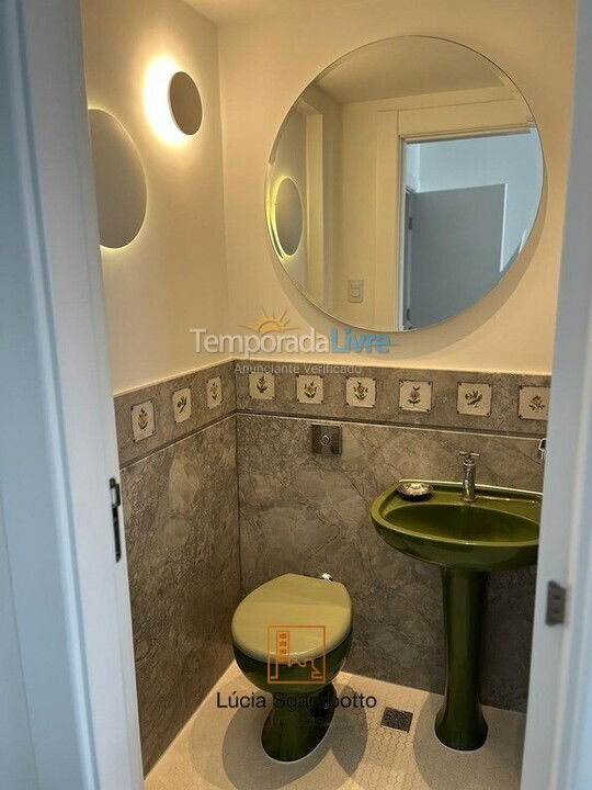 Apartment for vacation rental in Balneário Camboriú (Centro)