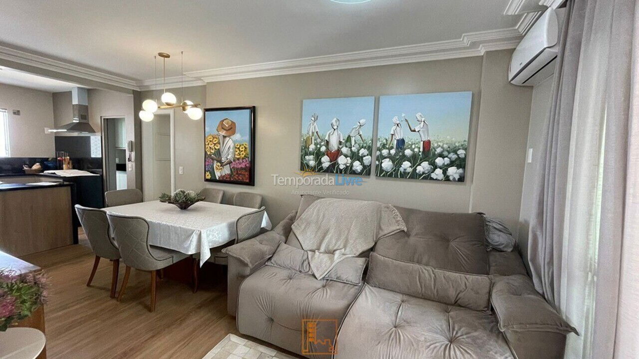 Apartamento para aluguel de temporada em Balneário Camboriú (Centro)