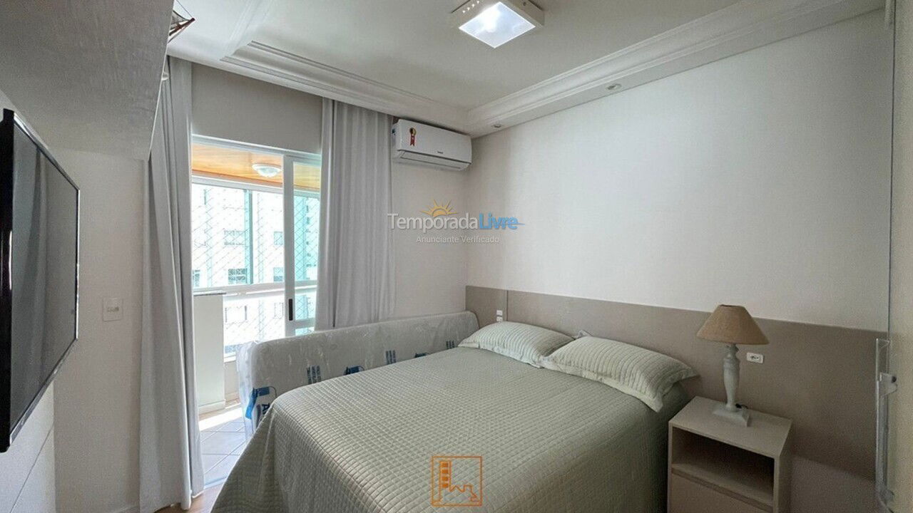 Apartamento para aluguel de temporada em Balneário Camboriú (Centro)