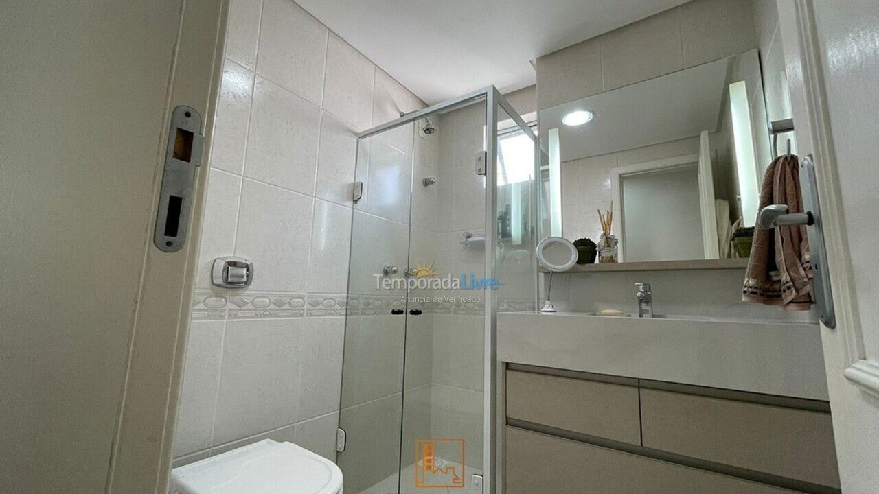 Apartamento para aluguel de temporada em Balneário Camboriú (Centro)
