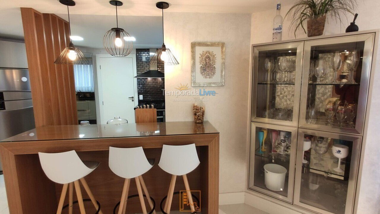 Apartment for vacation rental in Balneário Camboriú (Centro)