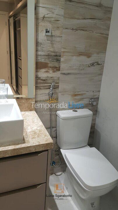 Apartment for vacation rental in Balneário Camboriú (Centro)