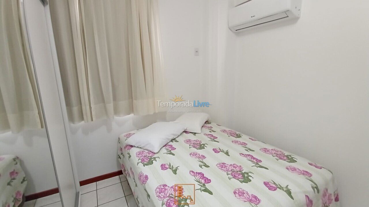 Apartment for vacation rental in Balneário Camboriú (Centro)