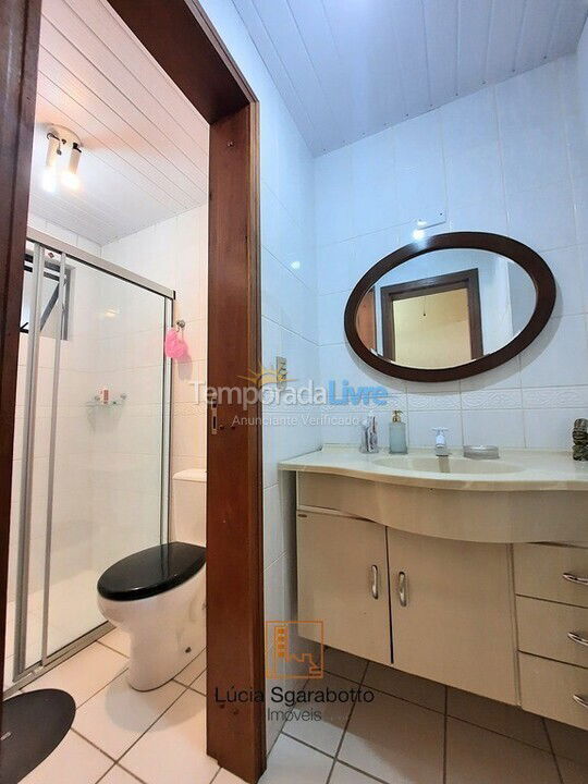 Apartamento para aluguel de temporada em Balneário Camboriú (Centro)