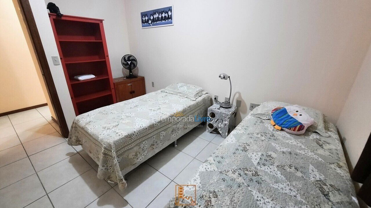 Apartamento para aluguel de temporada em Balneário Camboriú (Centro)