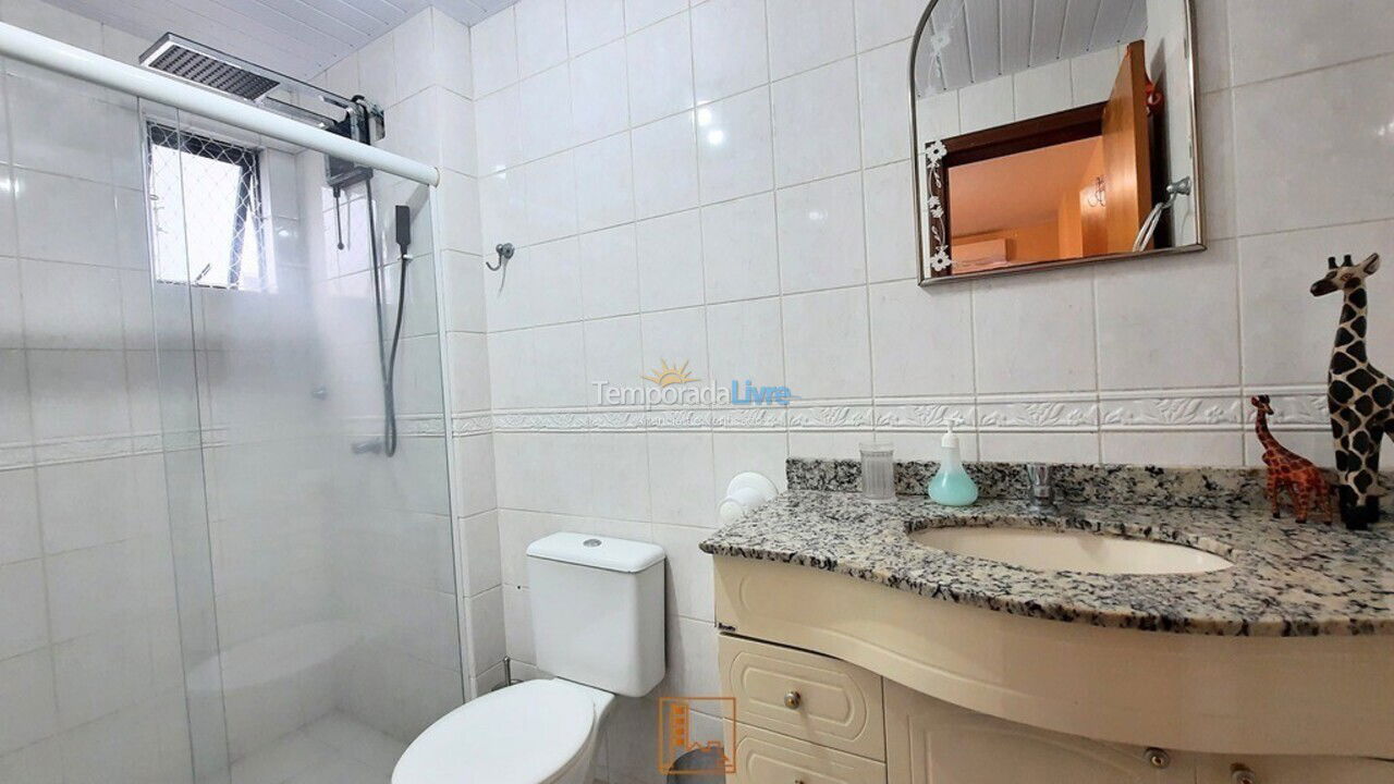 Apartamento para aluguel de temporada em Balneário Camboriú (Centro)