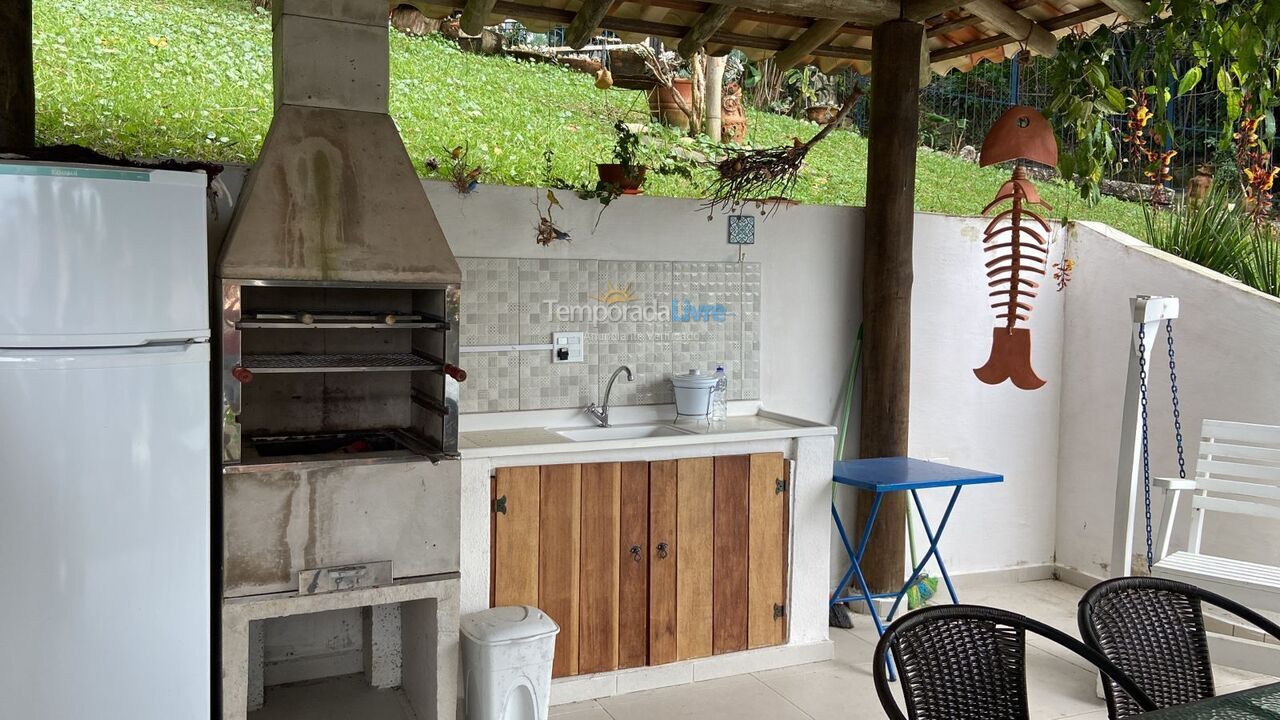 Casa para alquiler de vacaciones em Caraguatatuba (Martim de Sá)