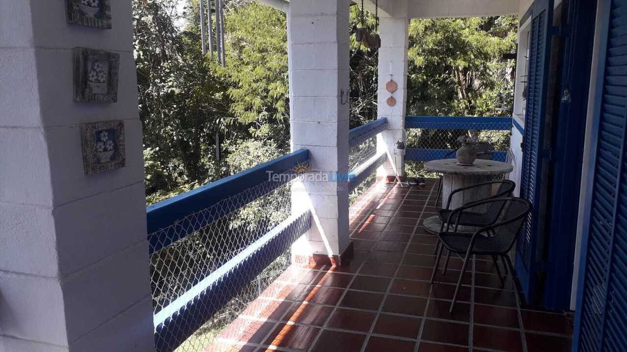 Casa para alquiler de vacaciones em Caraguatatuba (Martim de Sá)