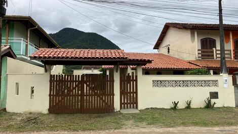 Casa para alugar em Ubatuba - Maranduba