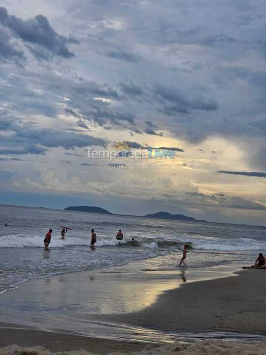 Apartment for vacation rental in Itapoá (Itapoá)